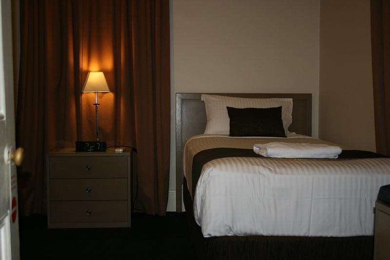Noah'S Mid City Motor Inn Muswellbrook Zimmer foto
