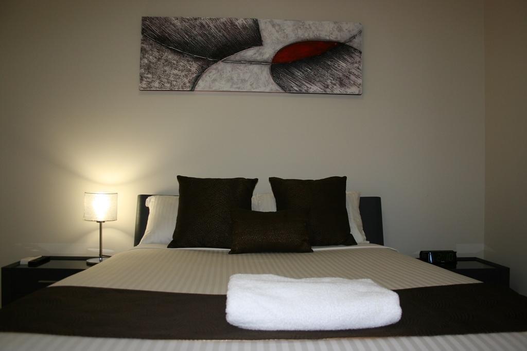Noah'S Mid City Motor Inn Muswellbrook Zimmer foto